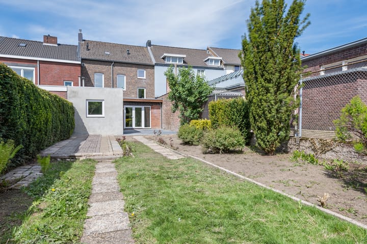 Photo 36 of Bleijerheiderstraat 111