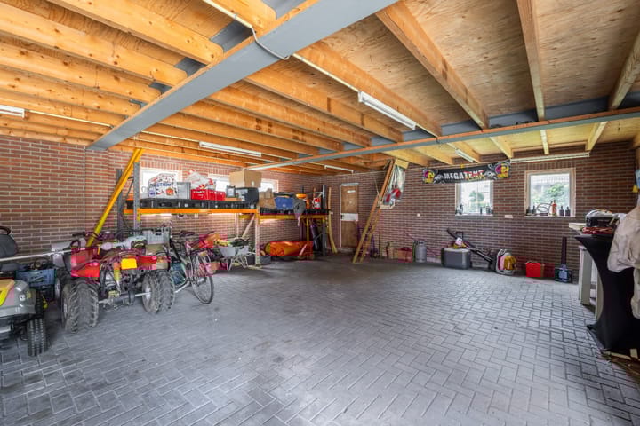 Foto 38 van Oude Hoevenweg 84