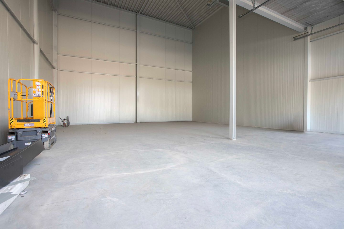 Bekijk foto 3 van Business Centrum 25 - Unit 4
