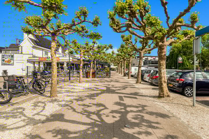 Photo 20 of Maerten van Heemskerckstraat 13-B