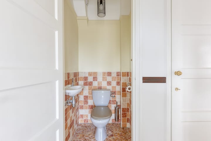 Foto 16 van Riouwstraat 84-C