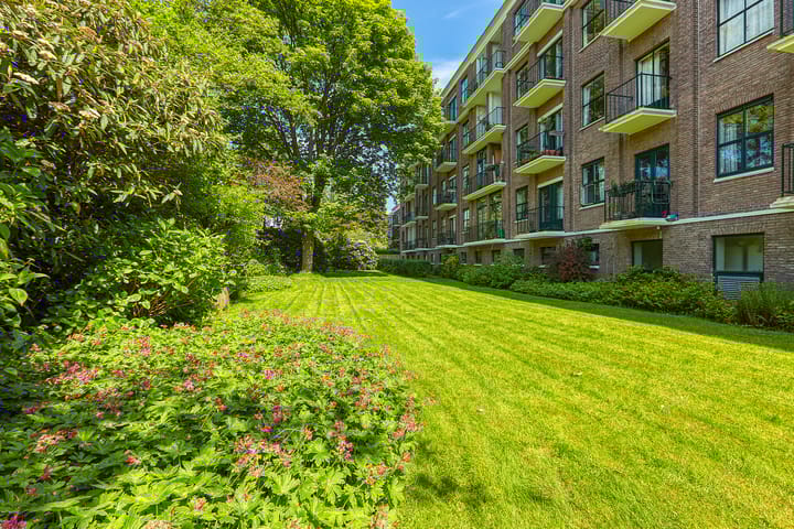 Foto 28 van Riouwstraat 84-C