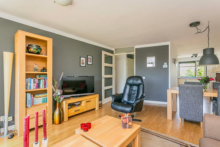 Foto 12 van Bloemstede 224-41