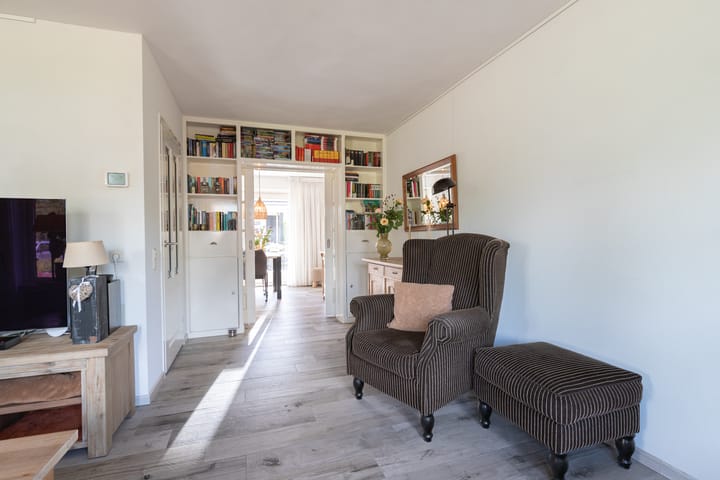 Foto 6 van Landschrijverlaan 1