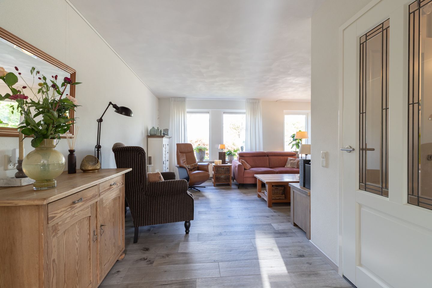 Foto 10 van Landschrijverlaan 1