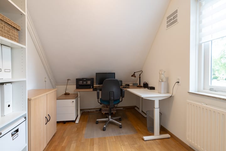 Foto 21 van Landschrijverlaan 1