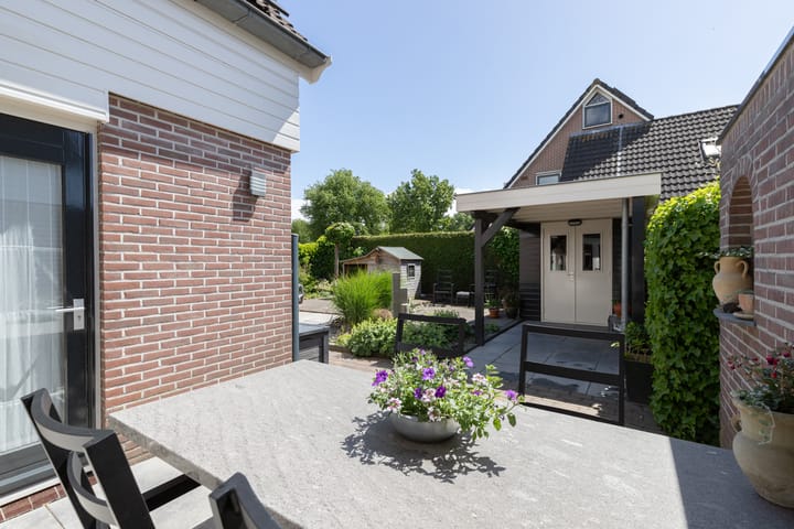 Foto 30 van Landschrijverlaan 1