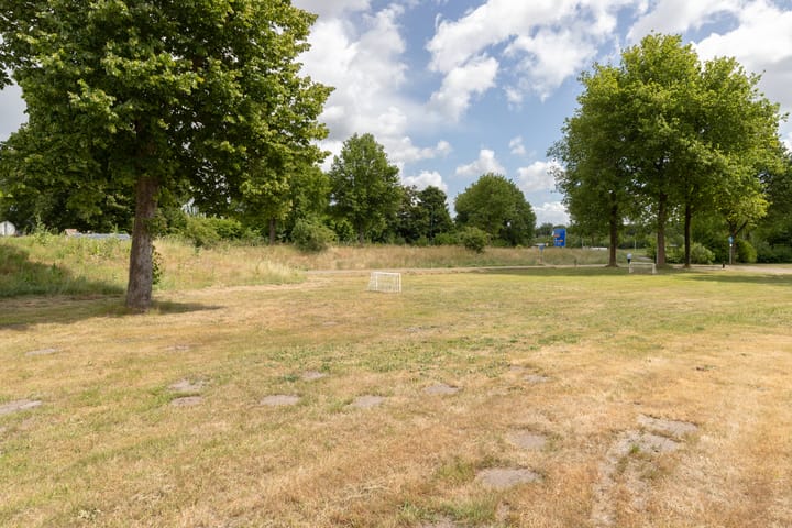 Foto 39 van Landschrijverlaan 1