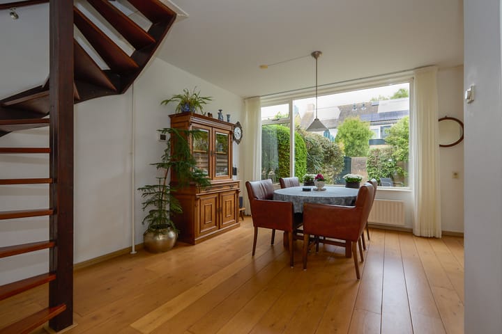 Foto 20 van Lodewijk van Deyssellaan 57