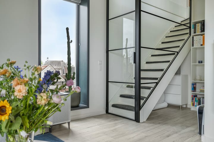 Foto 15 van De Witstraat 59