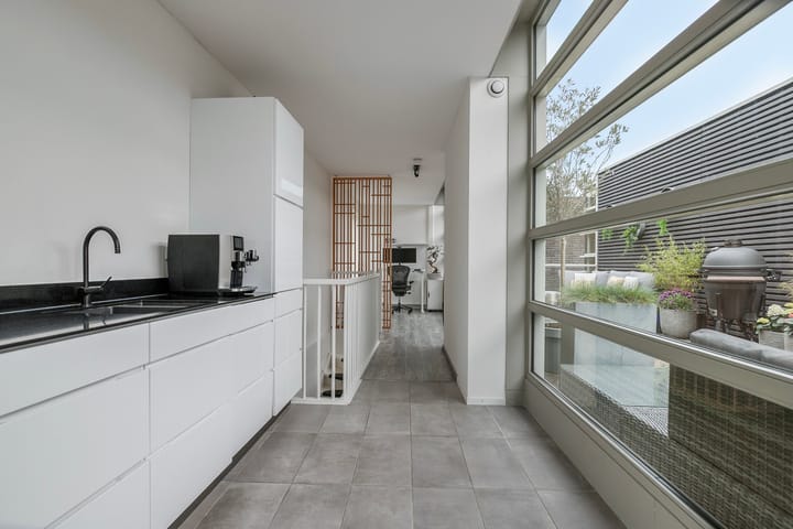 Foto 16 van De Witstraat 59