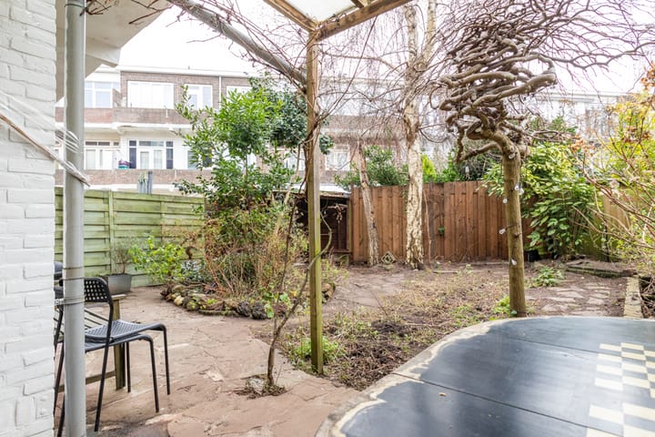 Foto 15 van Lunterenstraat 64