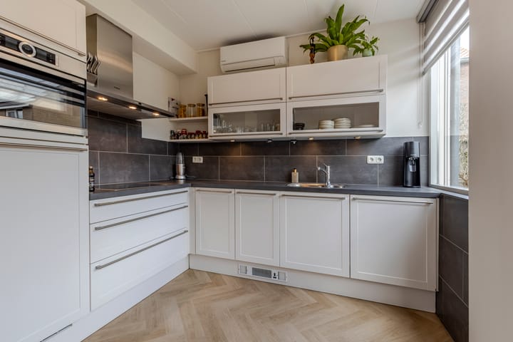 Foto 4 van Julianastraat 5