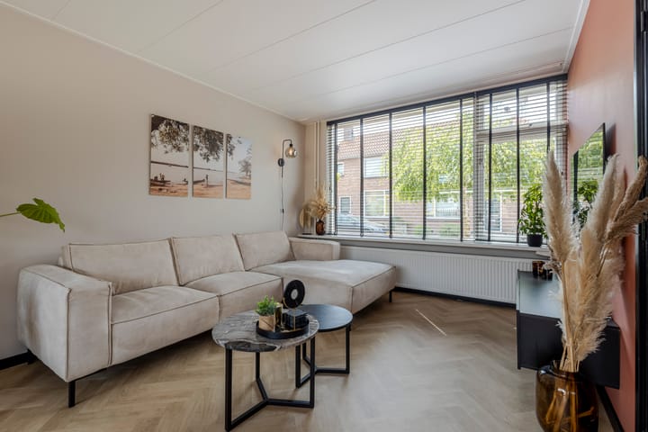 Foto 10 van Julianastraat 5