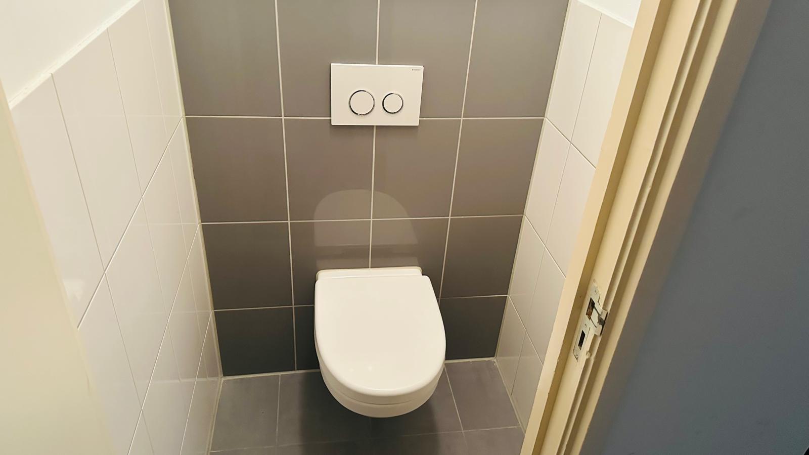 Photo 3 of Breewaterstraat 68