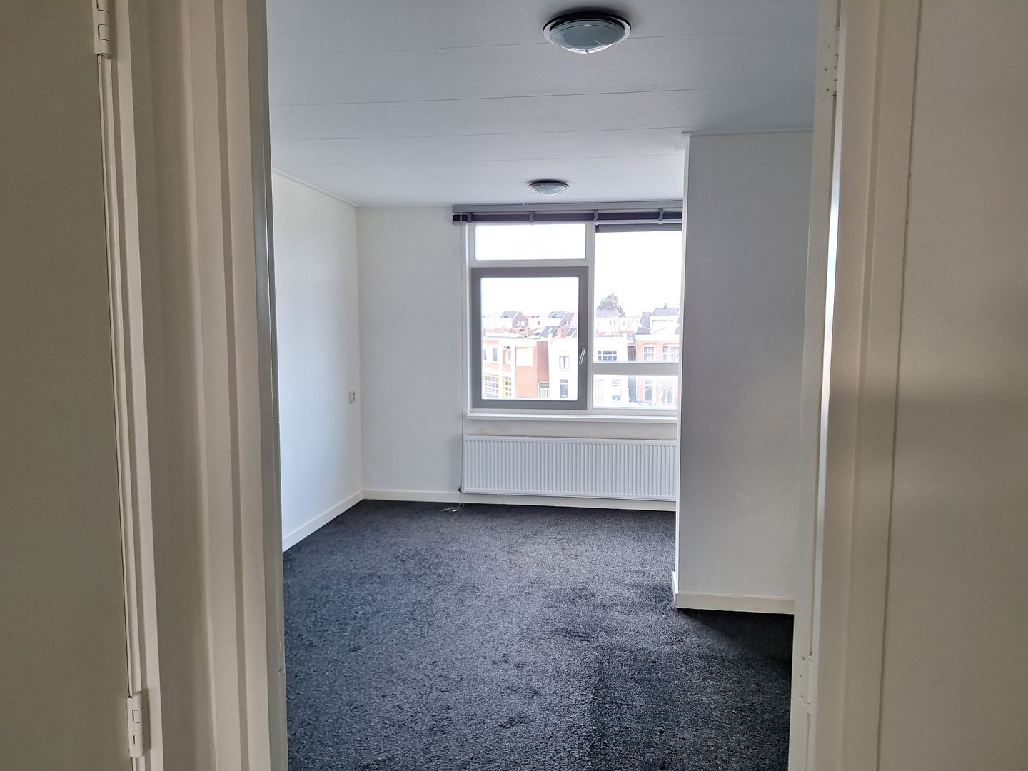 Photo 14 of Breewaterstraat 68