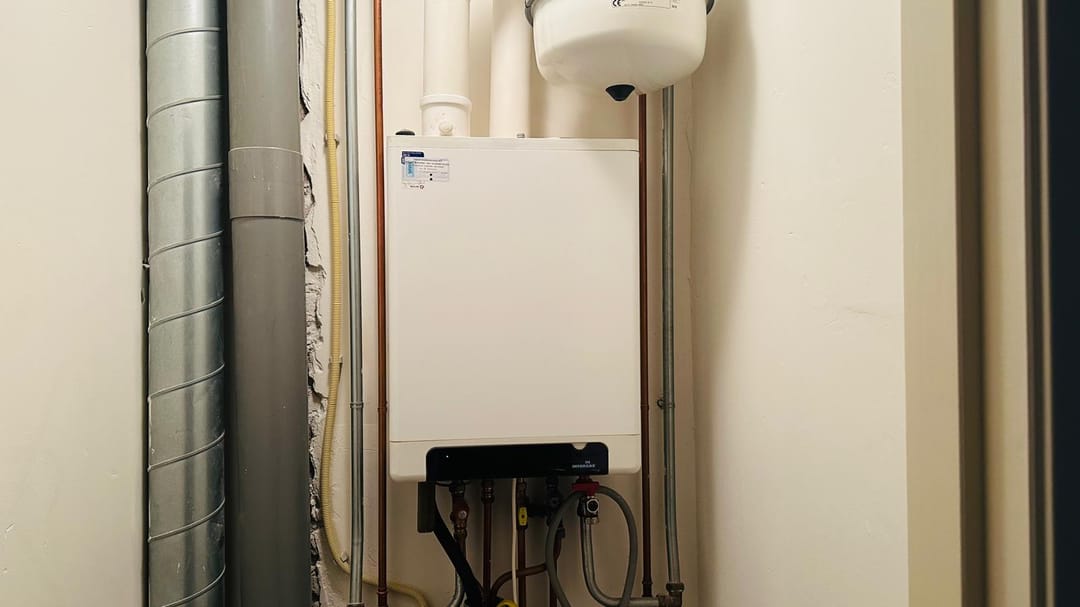 Photo 16 of Breewaterstraat 68