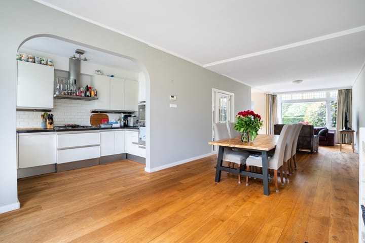 Foto 7 van Van Zuylen van Nijeveltstraat 20