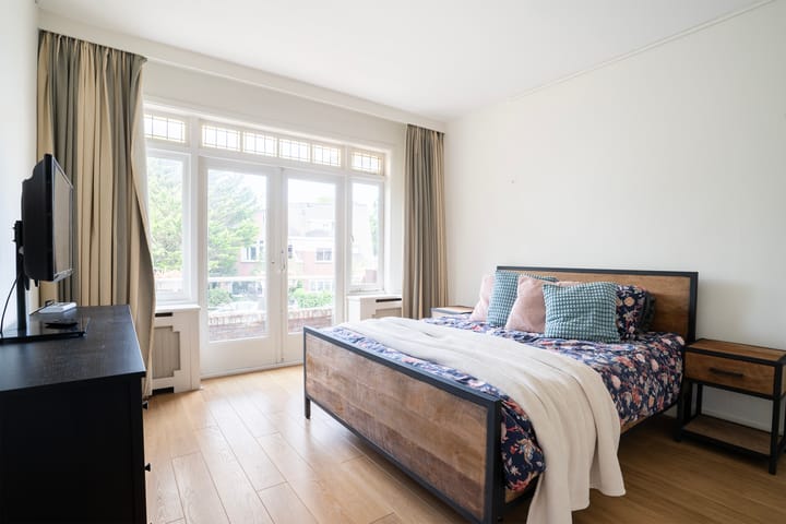 Foto 12 van Van Zuylen van Nijeveltstraat 20