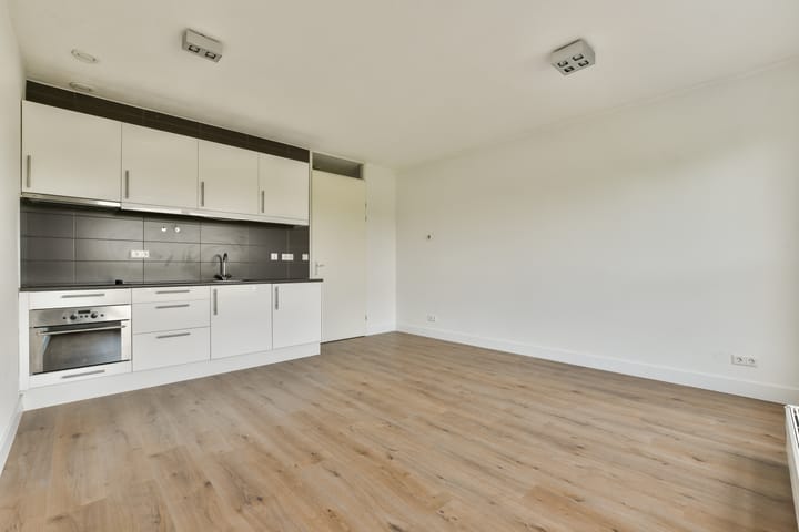 Foto 5 van Anna Blamansingel 82