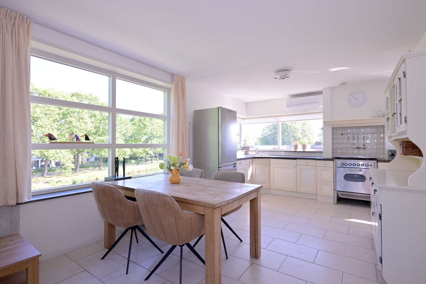 Foto 14 van Richard Holstraat 25