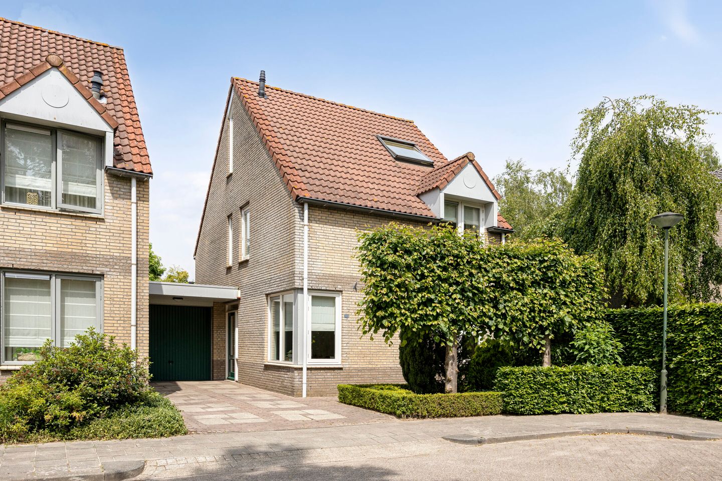 Foto 1 van Bieslook 10