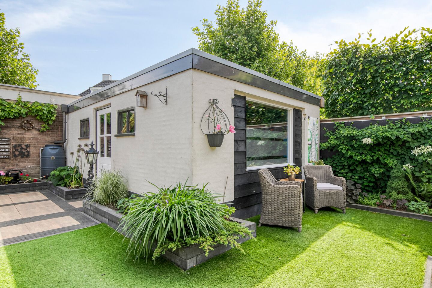 Photo 5 of Minister Verschuurstraat 12