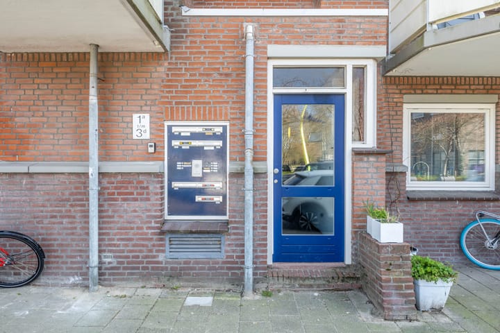 Foto 4 van Van Beuningenstraat 1-C