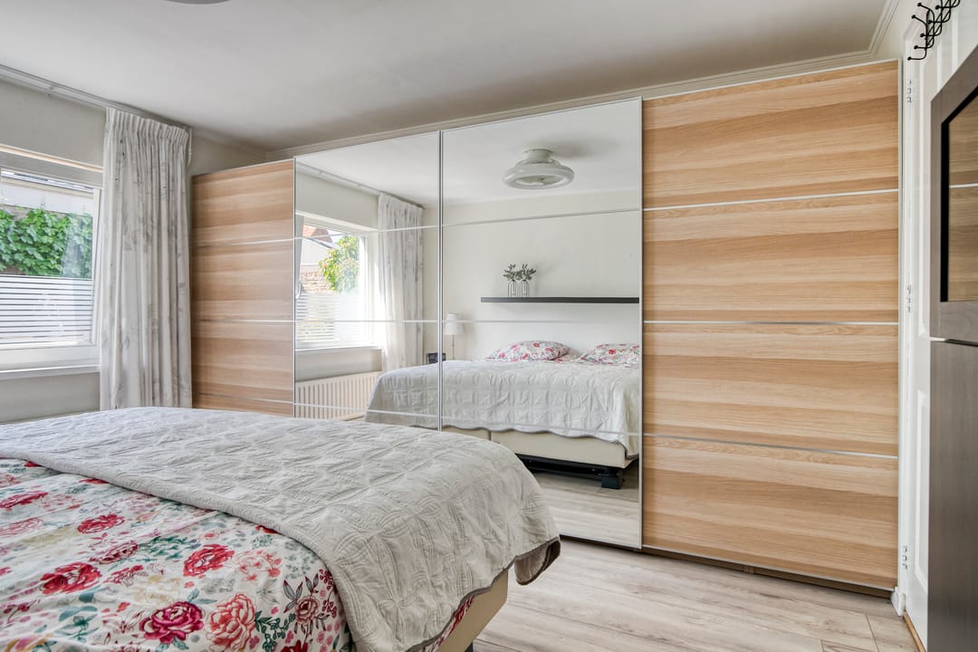 Photo 26 of Minister Verschuurstraat 12