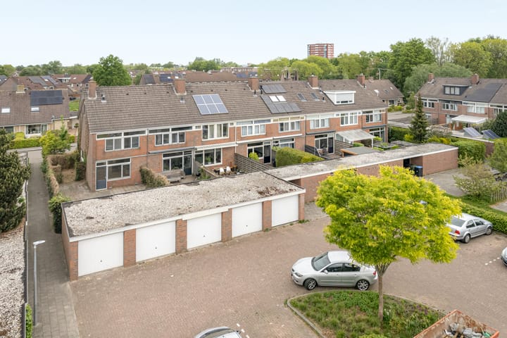 Foto 2 van Valeriaan 42