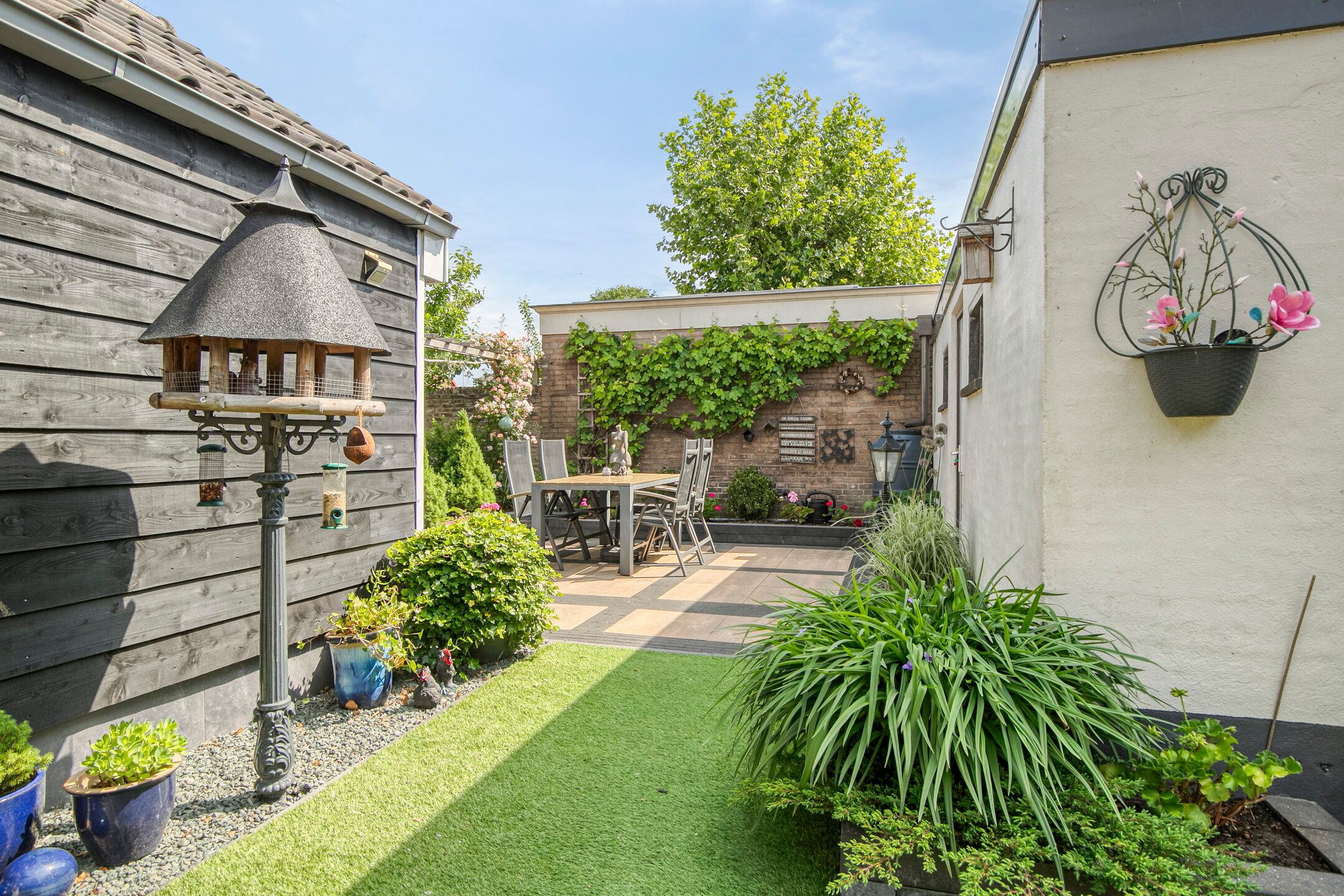 Photo 45 of Minister Verschuurstraat 12