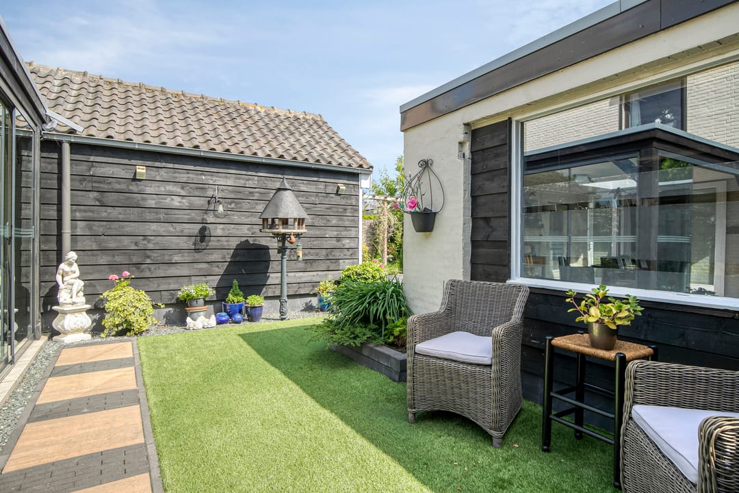 Photo 46 of Minister Verschuurstraat 12