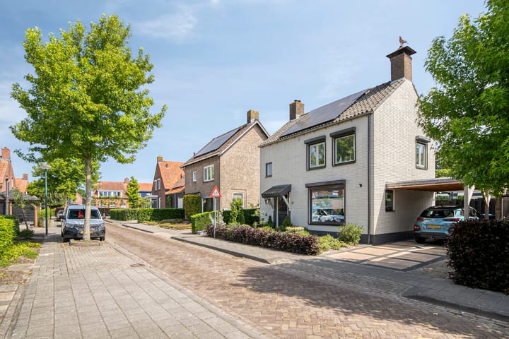 Foto 52 van Minister Verschuurstraat 12