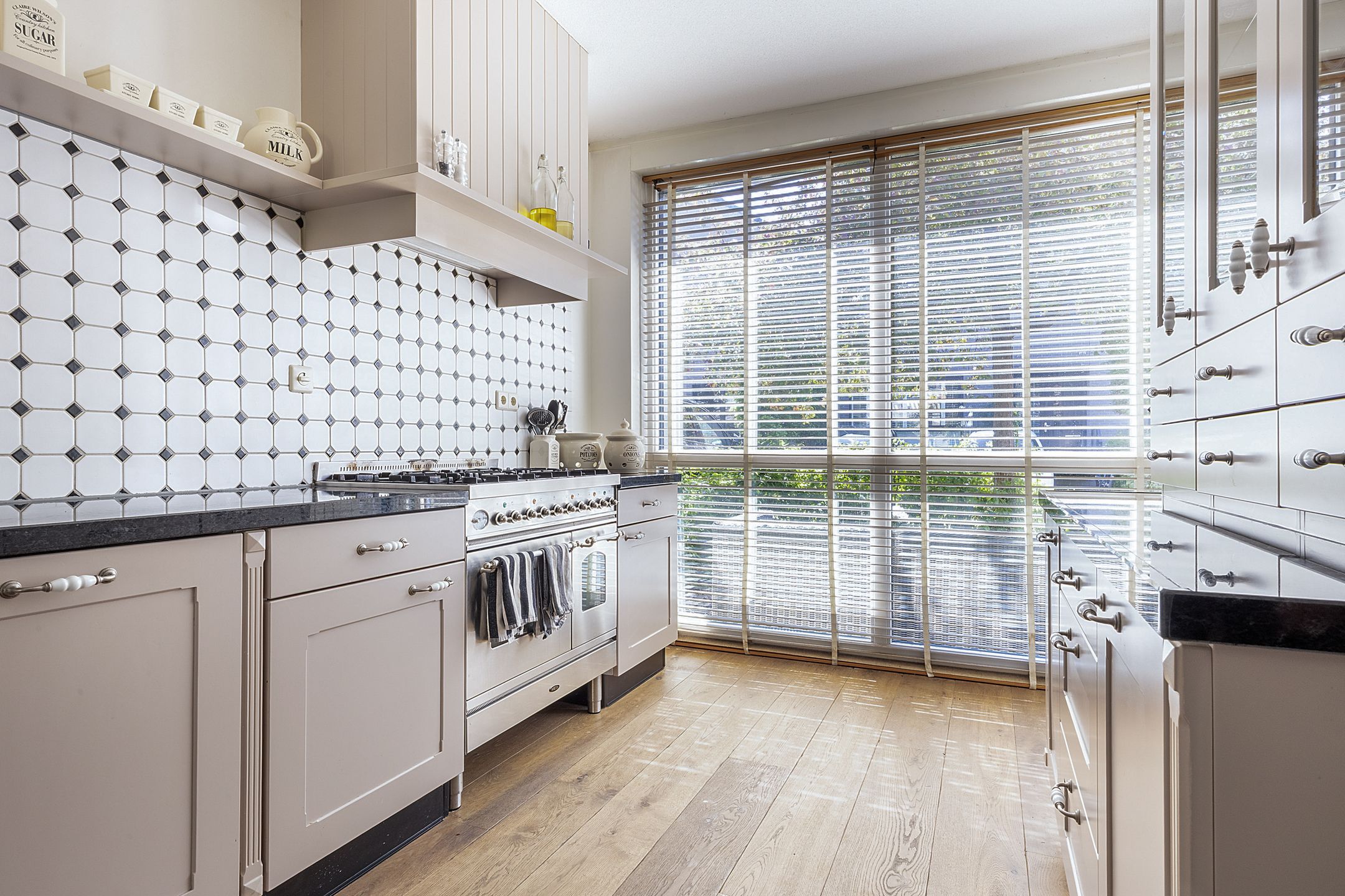 Foto 9 van Vlieland 51