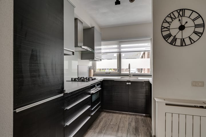 Photo 8 of Dokter Kanterslaan 19