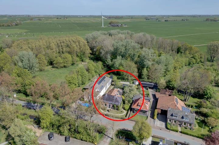 Foto 2 van Warffumerweg 35