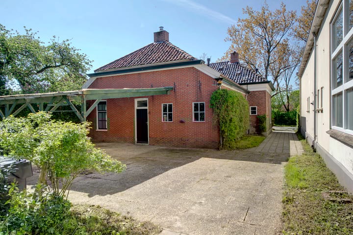 Foto 6 van Warffumerweg 35