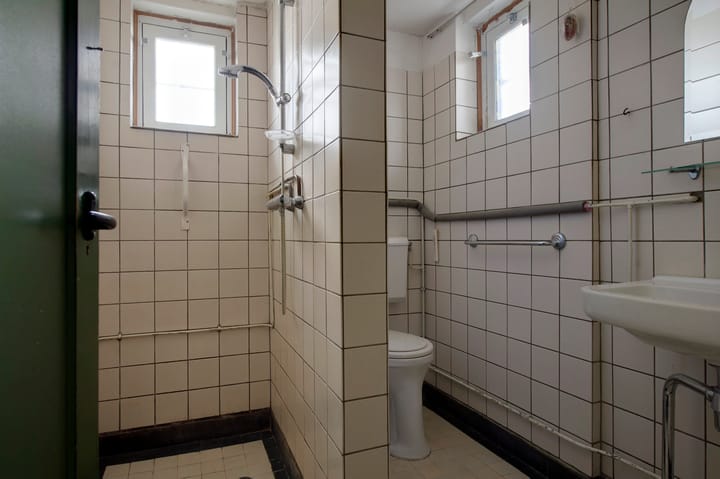 Foto 15 van Warffumerweg 35