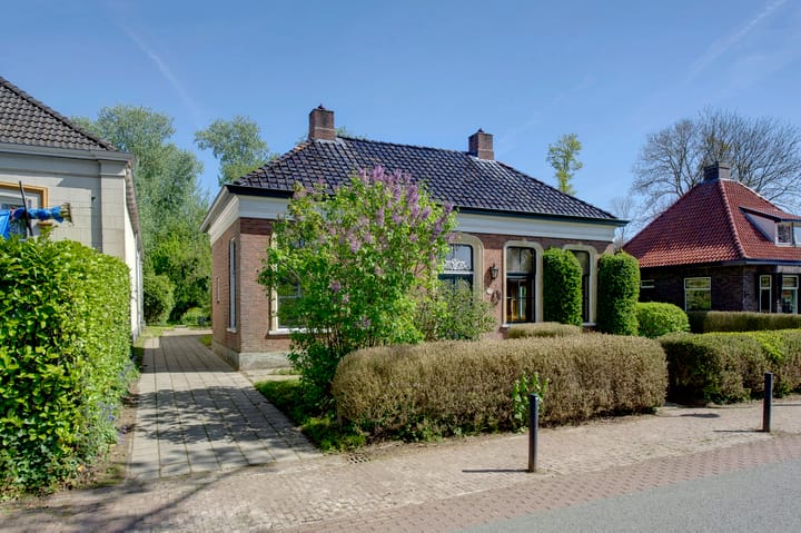 Foto 27 van Warffumerweg 35