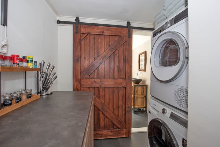 Foto 8 van Spuitstraat 12