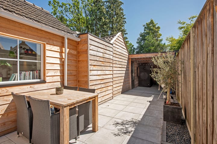 Foto 29 van Spuitstraat 12