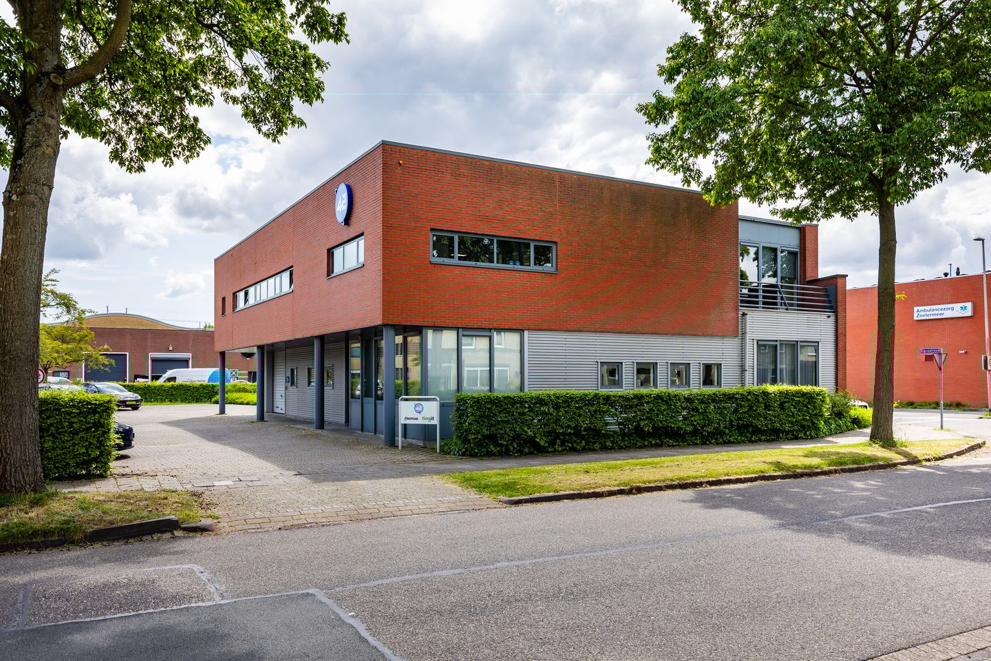 View photo 1 of Blauw-roodlaan 286
