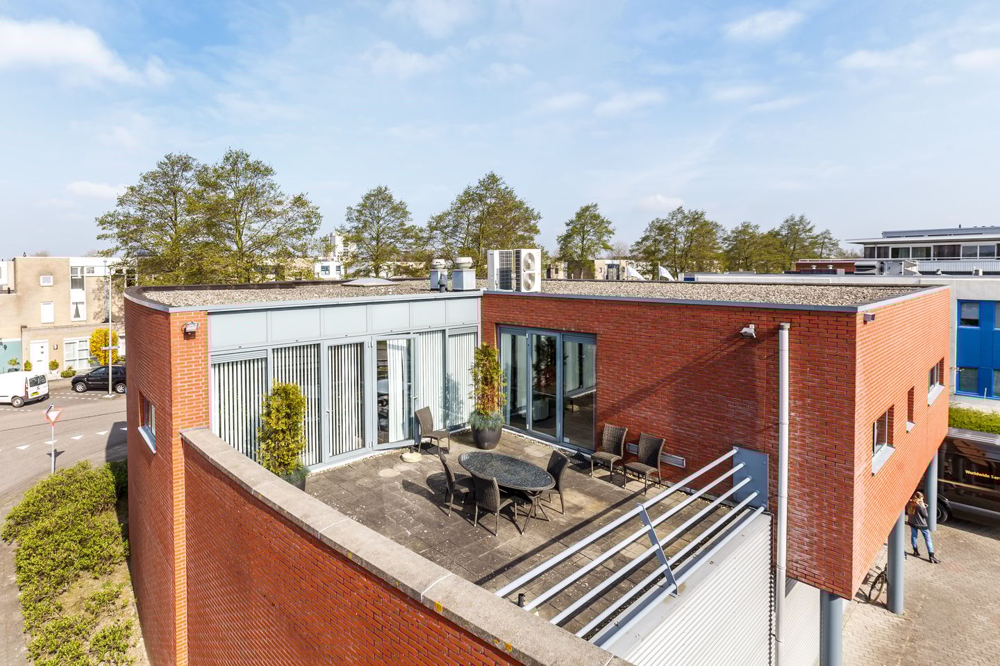 View photo 5 of Blauw-roodlaan 286