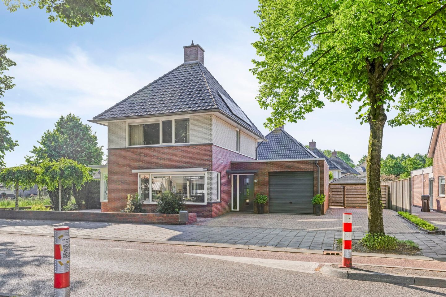 Foto 1 van Burgemeester van Engelenweg 115