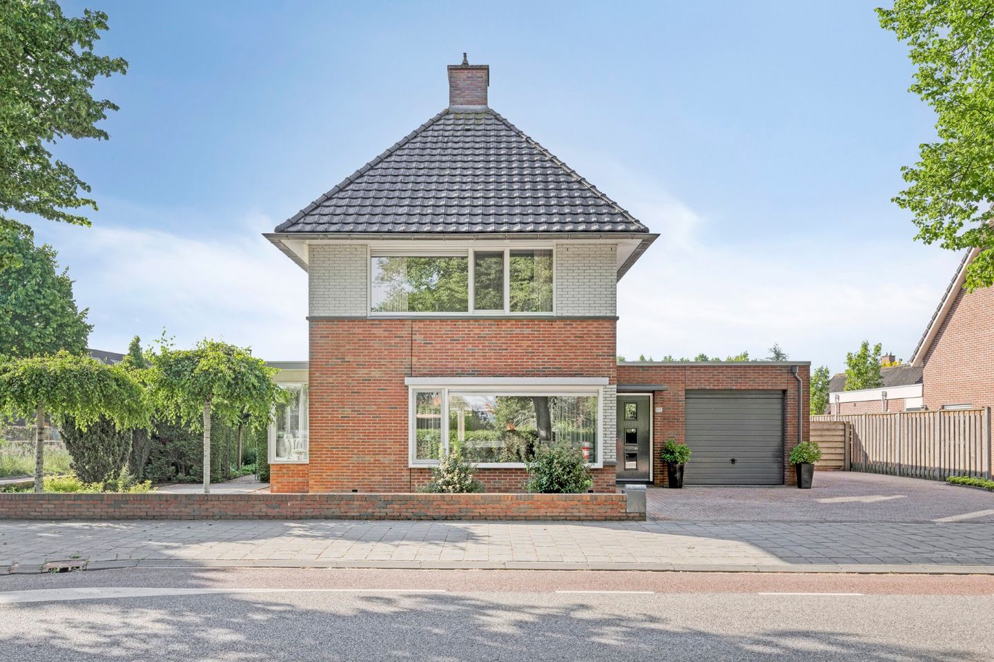 Foto 5 van Burgemeester van Engelenweg 115