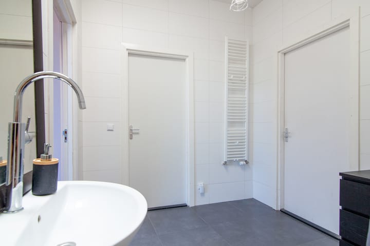 Foto 24 van Zeugstraat 13-A