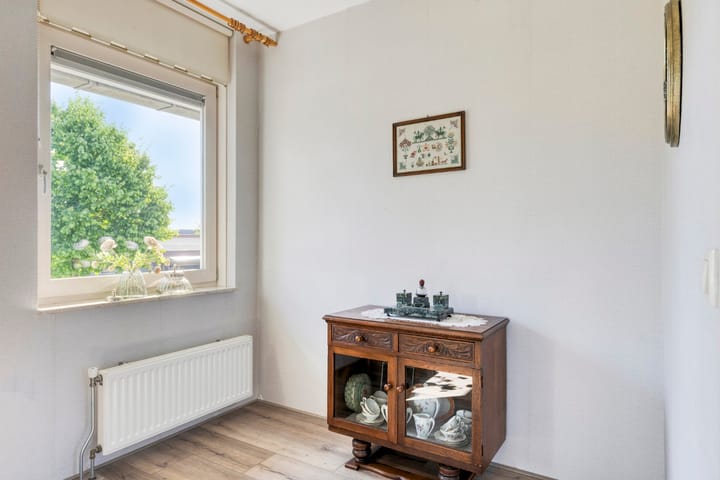 Foto 32 van Burgemeester van Engelenweg 115