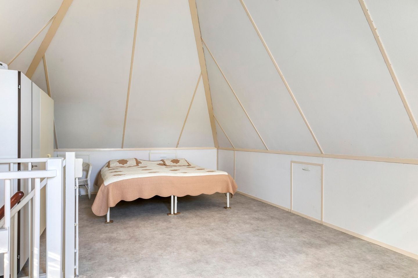 Foto 35 van Burgemeester van Engelenweg 115