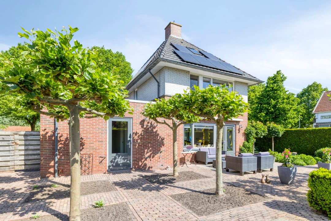 Foto 37 van Burgemeester van Engelenweg 115