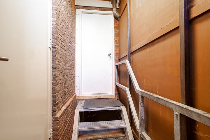 Foto 58 van Zeugstraat 13-A